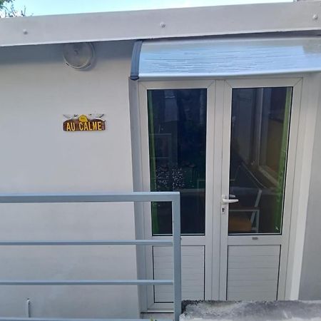 Le Calme Apartment Saint-Joseph Luaran gambar